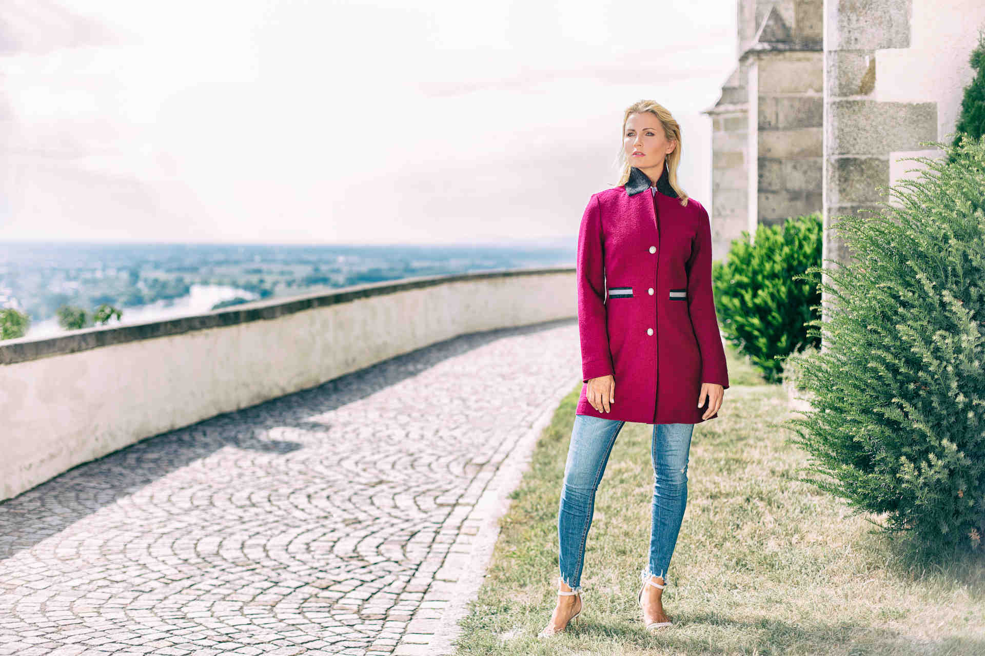 Damenmode von höchster Qualität bei Huber Moden & Trachten Damenmode von höchster Qualität bei Huber Moden & Trachten